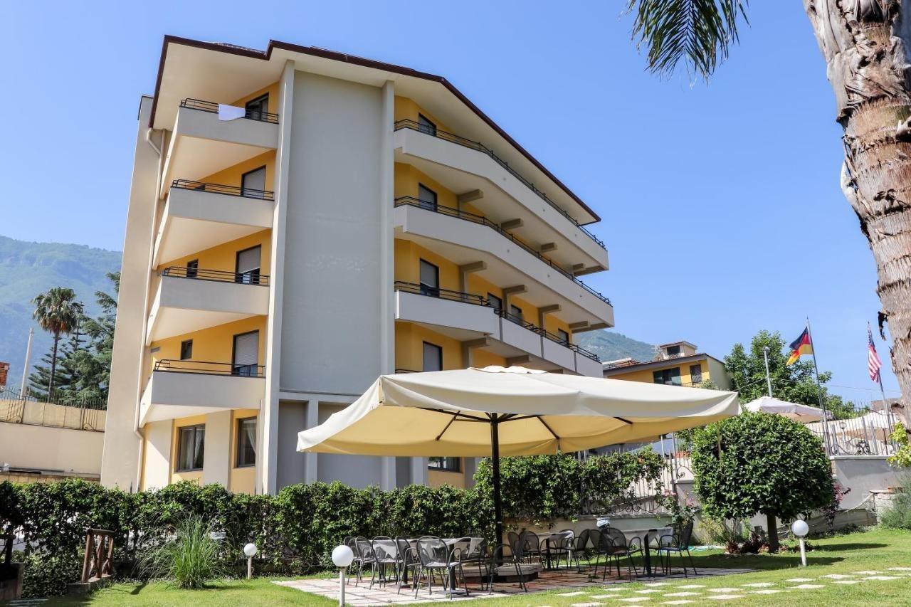 Europa Stabia Hotel Castellammare di Stabia Esterno foto