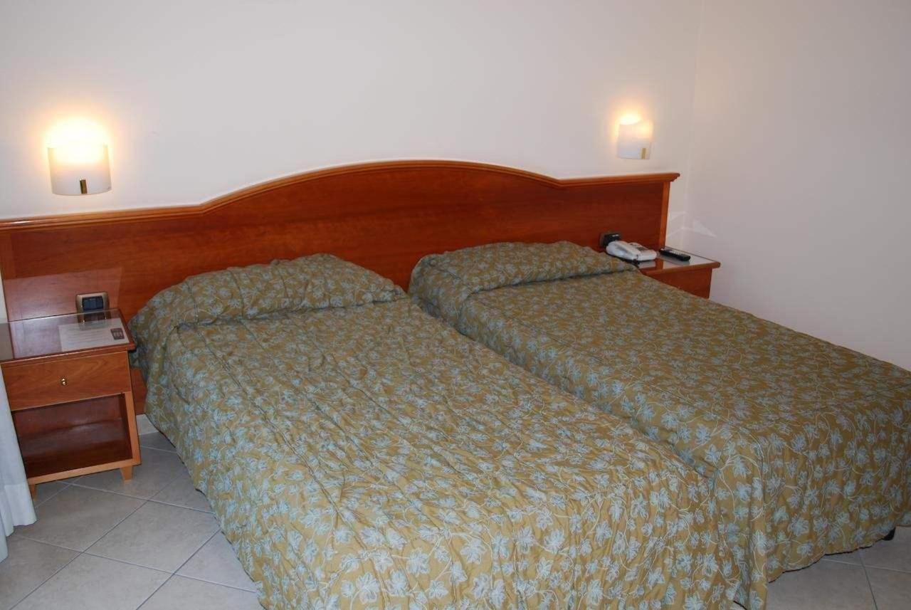Europa Stabia Hotel Castellammare di Stabia Camera foto